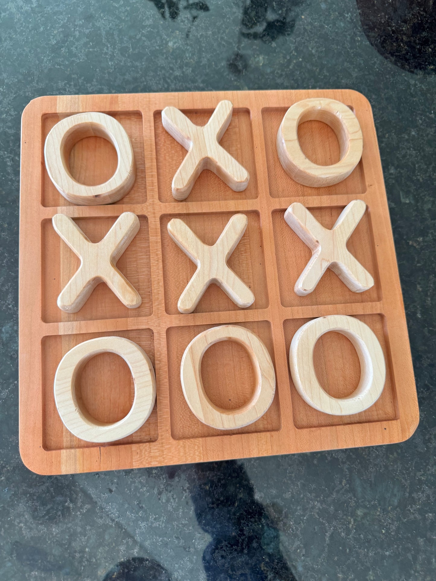 Premium Wood tic tac toe game